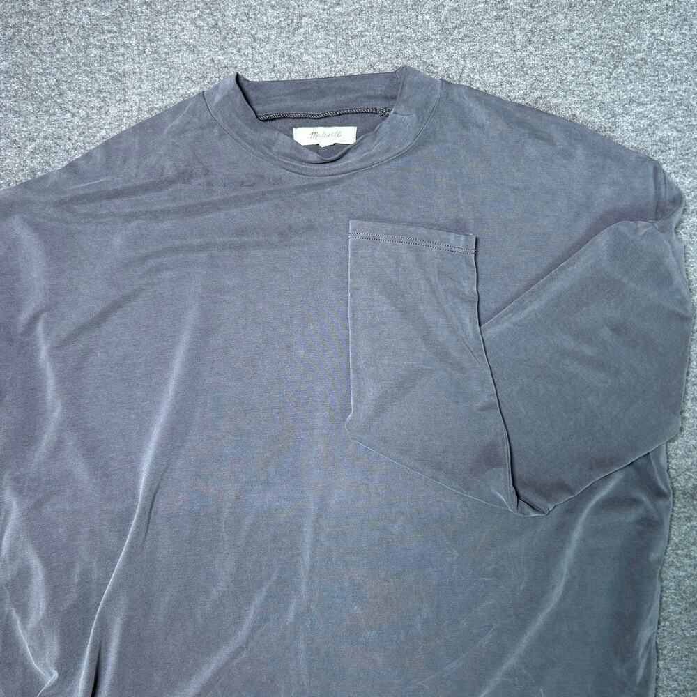 woman's long sleeve shirt